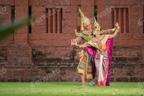 Preview: Thailand Dancing in masked Khon performances