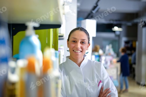 Preview: Environmental Portrait of a medical personnel, or doctor in pharmacy
