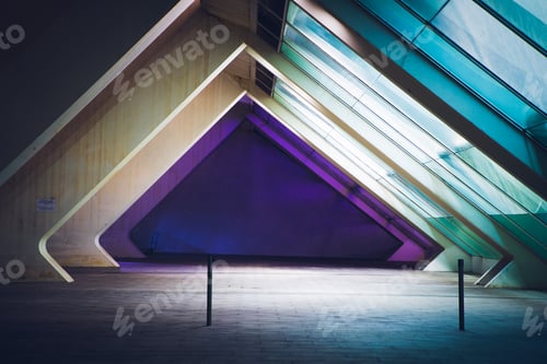 Preview: The city of the Arts and Sciences, Ciudad de las Artes y las Ciencias at sunset in Valencia, Spain.