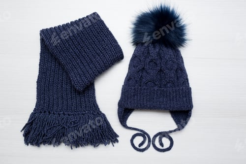 Preview: Winter children's knitted hat and scarf in blue