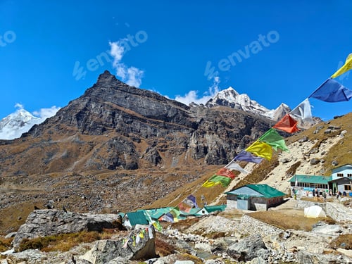 Preview: Beautiful mountain landscape in Himalaya