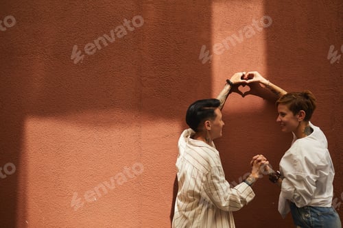 Preview: Big love of two women