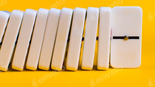 Preview: Dominoes that for the domino effect of other chips.