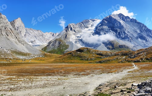 Preview: Grande Casse peak in Vanoise national park of french alps, France