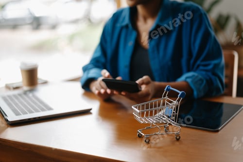 Preview: Cart Online Shopping concept. businesswoman hand using smart phone, tablet payments and holding