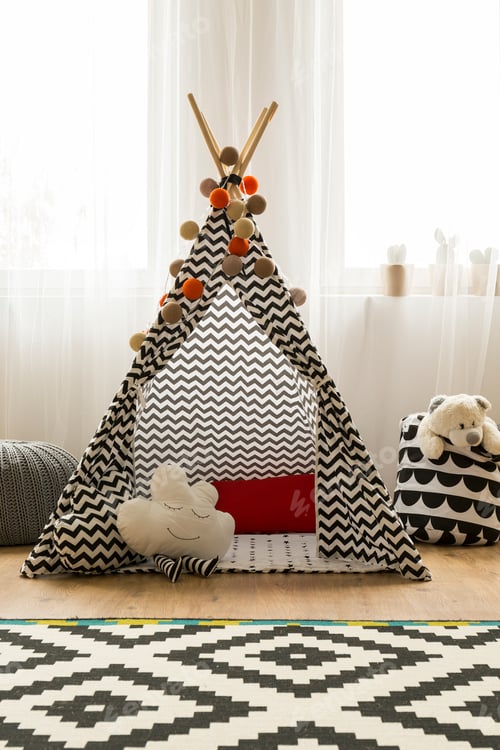 Preview: Patterned indian tent in monochromatic room