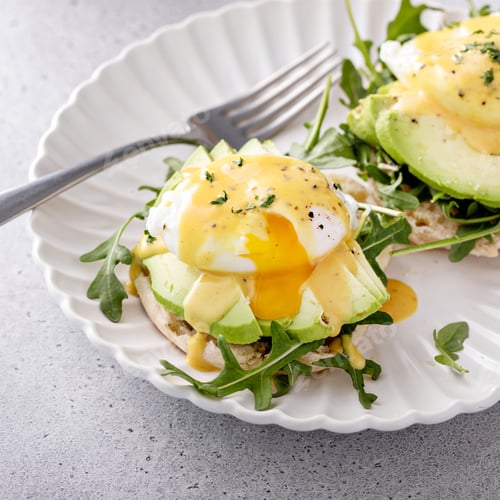 Preview: Healthy egg benedict with avocado and arugula