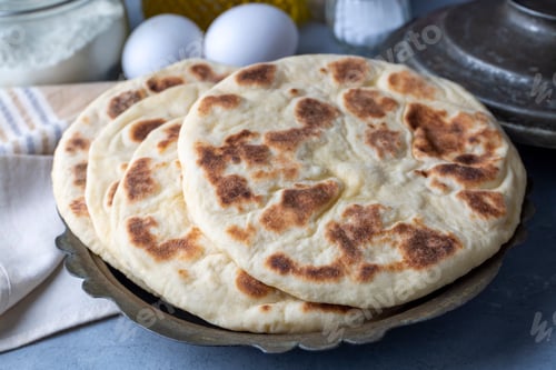 Preview: Turkish style homemade bread Bazlama