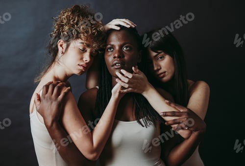 Preview: Three girls from different ethnicities posing in studio for a "body positivity" photo session