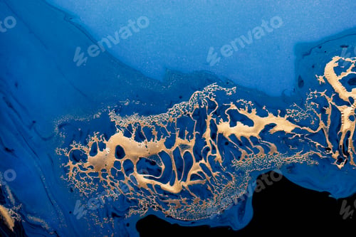 Preview: Dark blue waves in abstract ocean and golden inclusion. Liquid acrylic artwork with flow and splash.