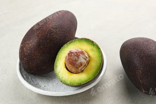 Preview: Alpukat or Avocado (Persea americana)