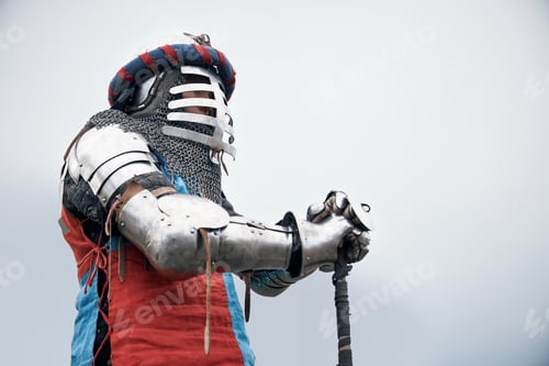 Preview: Medieval knight posing with sword