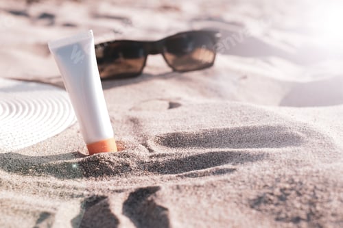 Preview: sun protection beauty sunscreen on the beach.