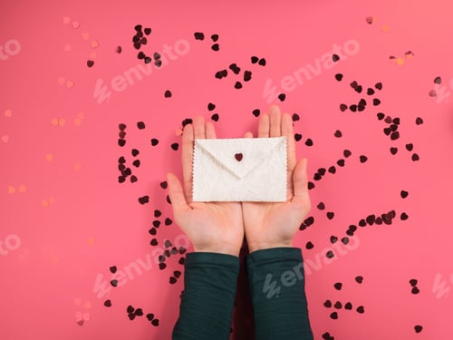 Preview: Happy valentines day concept background with heart