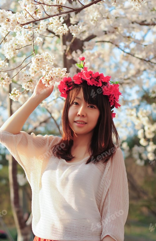 Preview: Spring