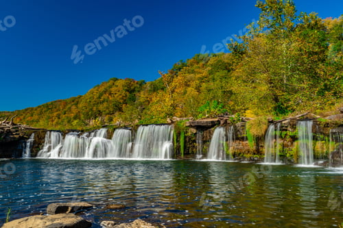 Preview: Sandstone Falls waterfall with autumn foliage