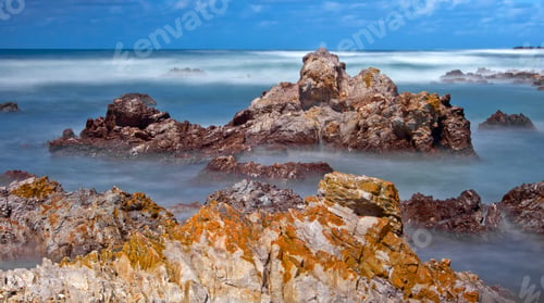 Preview: Rocky Coast and Waves, Walker Bay Nature Reserve, South Africa
