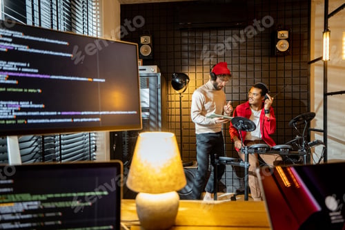 Preview: Men playing electric drums at home sstudio