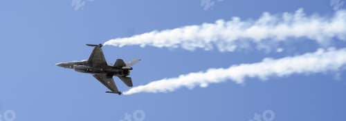 Preview: Jet flying over Thessaloniki, Greece on Oxi day