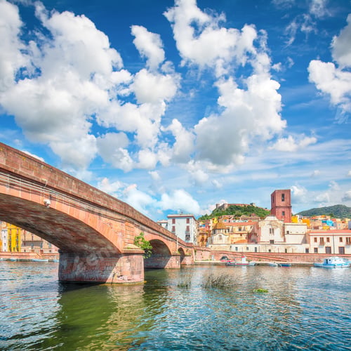 Preview: Attractive cityscape of Bosa town with Ponte Vecchio bridge across the Temo river.