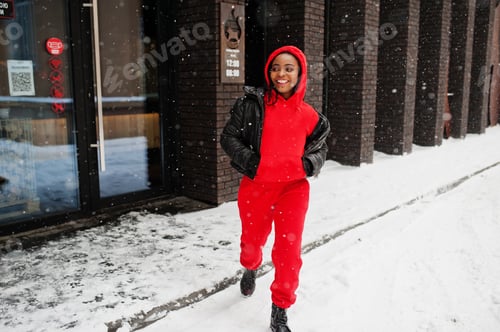 Preview: Red hoodie winter