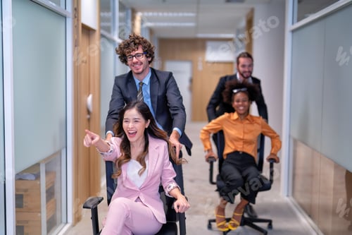 Preview: Group of start-up business co-worker staff working in office