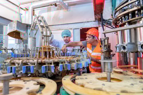 Preview: Beverage worker in drink factory found machine breakdown and inform to service team for repair