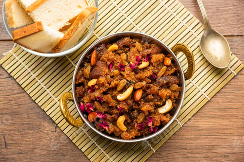 Preview: bread halwa also called halva, sheera, pudding or suji is an instant sweet dish from India