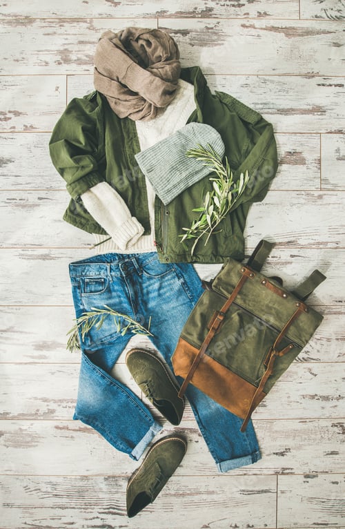 Preview: Flat-lay of Fall lady' s clothes outfit, trendy autumn look