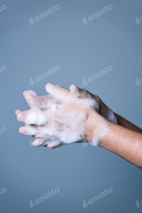 Preview: procedure for correct hand washing, step three
