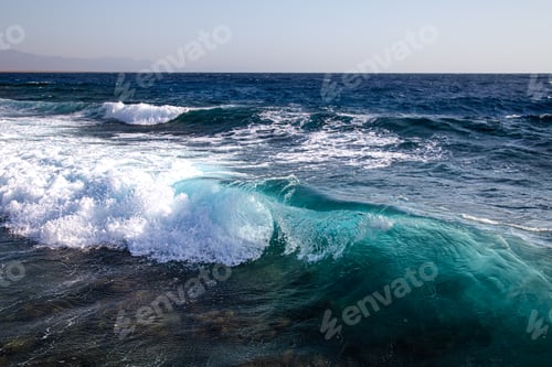 Preview: Beautiful raging seas with sea foam and waves