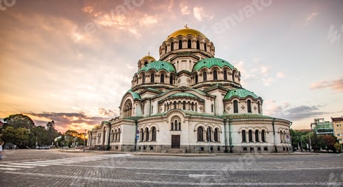 Preview: St. Alexander Nevsky Cathedral in the center of Sofia