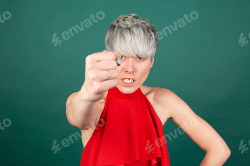 Preview: Portrait of short hair woman