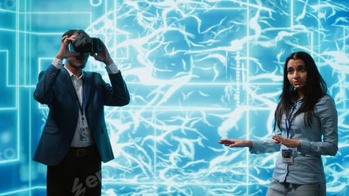 Preview: Tech experts presenting VR headset and AI tech during summit presentation