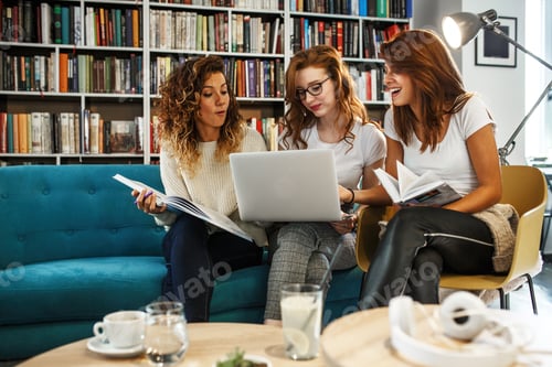 Preview: University campus library