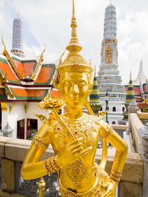 Preview: Kinnari statue at Wat Phra Kaew in Grand Palace, Bangkok.