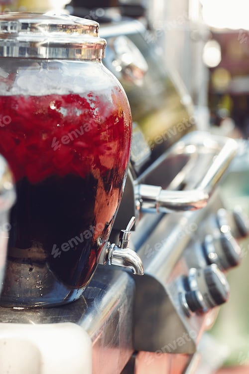 Preview: Glass barrel with wine
