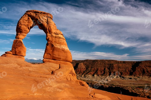 Preview: Delicate Arch at dusk, Arches National Park, Utah, USA