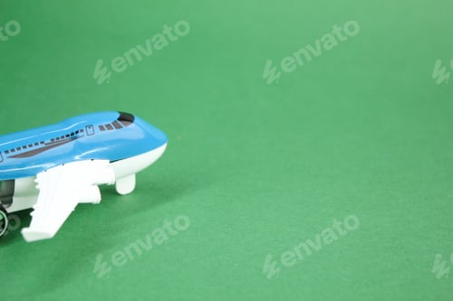 Preview: the nose or head of a toy airplane from the side view