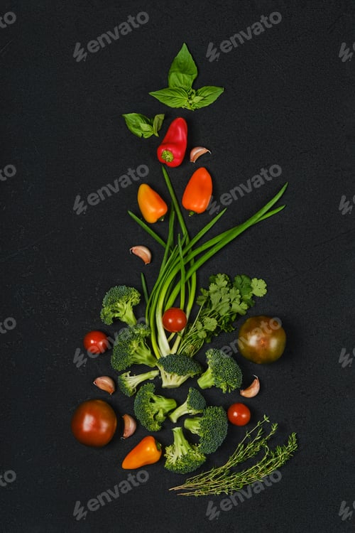 Preview: Overhead composition with fresh vegetables