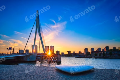 Preview: Erasmus Bridge on sunset, Rotterdam, Netherlands
