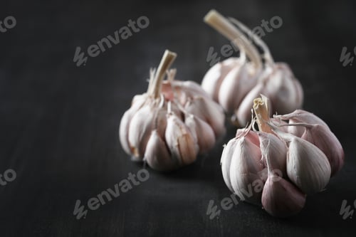 Preview: Garlic