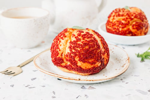 Preview: Small cakes profiterole choux pastry