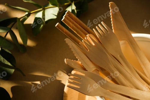 Preview: Plastic free eco friendly disposable travel cutlery.
