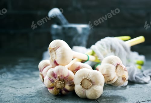 Preview: garlic