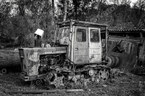 Preview: Old and rusty