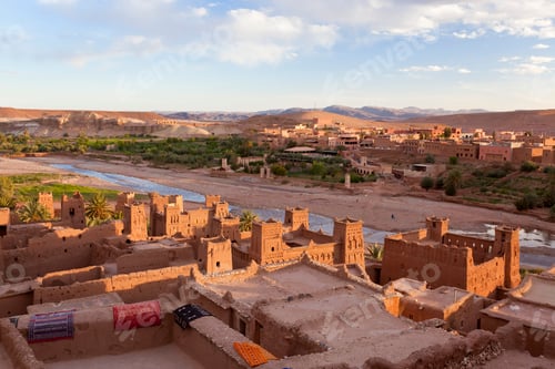 Preview: High angle view across rooftops of Ait Ben Haddou Ksar, Atlas Mountains, Morocco.