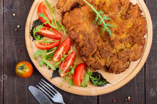 Preview: Viennese schnitzel and tomato salad