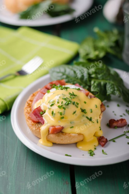 Preview: Egg benedict delish food, crispy bacon