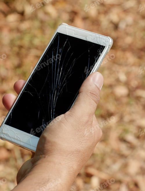 Preview: Broken screen mobile phone